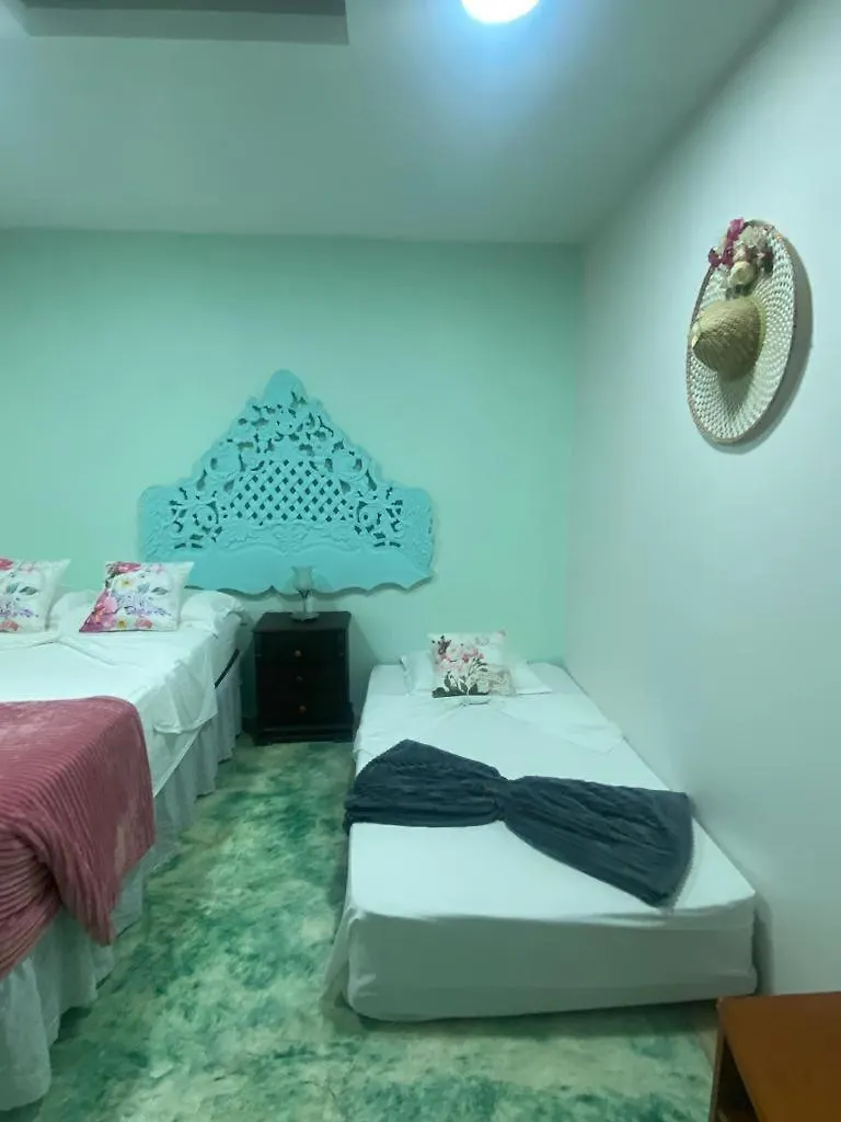 Casa Renacer Bed and Breakfast Cartagena